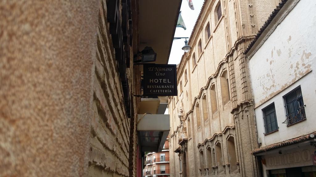 Hotel Meson El Numero Uno Антекера Экстерьер фото